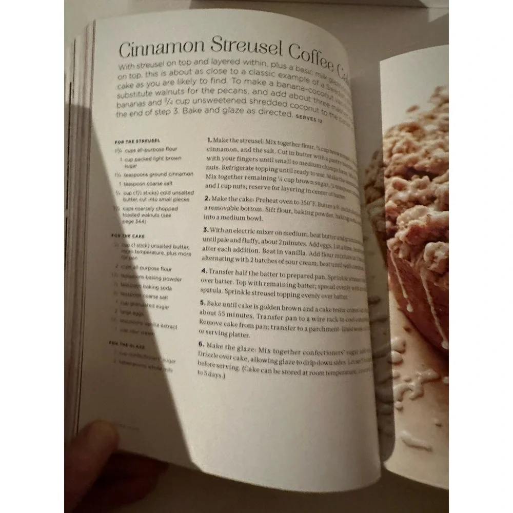 Martha Stewart's Cakes: Our First-Ever Book of Bundts, Loaves Etc TPB 1st Ed EC‎